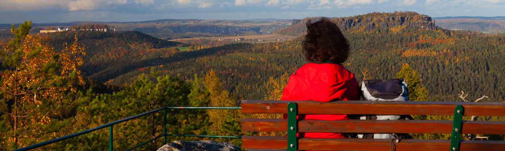 Blick vom Lampertsstein auf Festung Königstein und Pfaffenstein